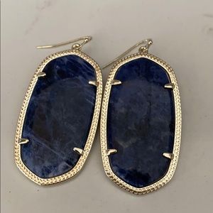 Kendra Scott Danielle gold earrings sodalite blue